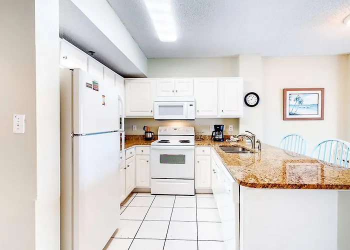 Bright And Nicely Decorated In Gulf-front With Shared Pool Wifi Holiday home *