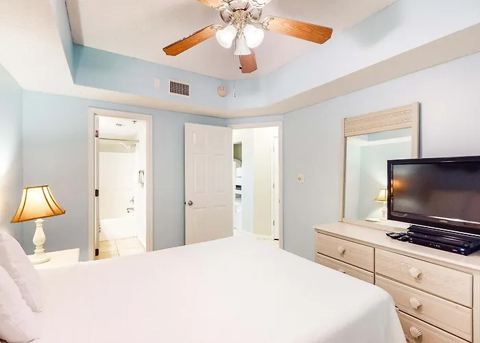 Holiday home Bright And Nicely Decorated In Gulf-front With Shared Pool Wifi Gulf Shores